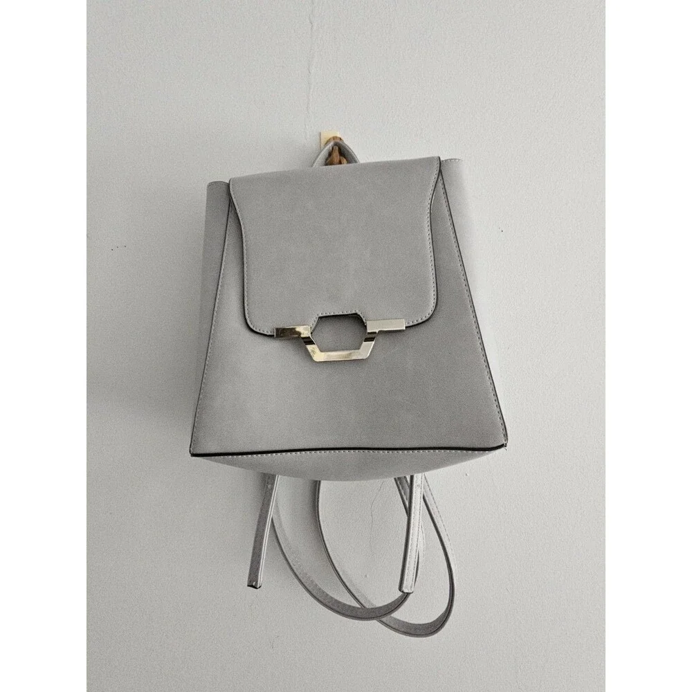 Mossimo Backpack Womens  Gray Faux Leathe  With Adjustable Straps Magnetic Flap